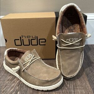 Hey Dude Men's Casual Tan Shoes